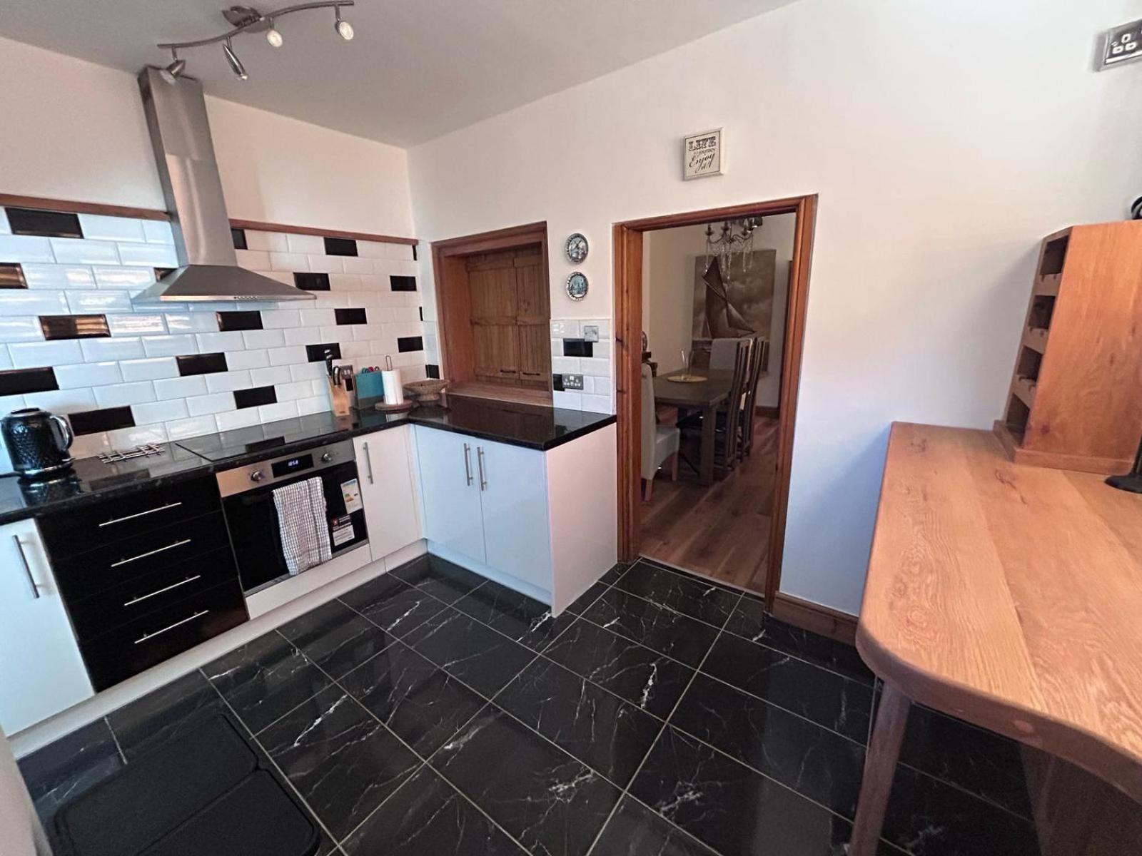 Lennon Cottage Hale  Экстерьер фото